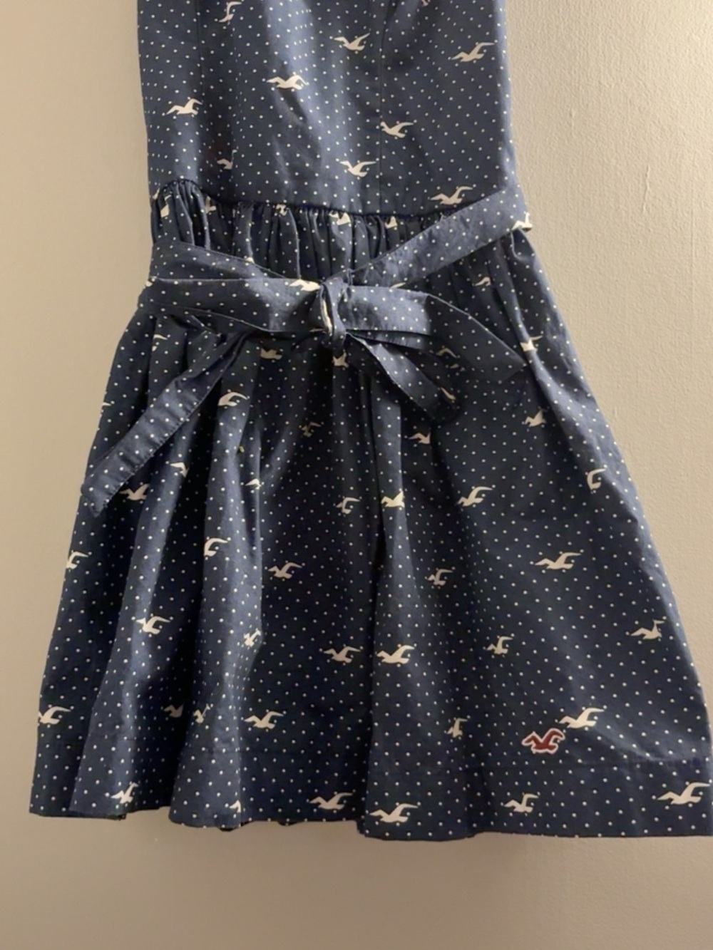 Hollister Navy and White Seagull Print Woman’s Casual Dress with Waist Tie